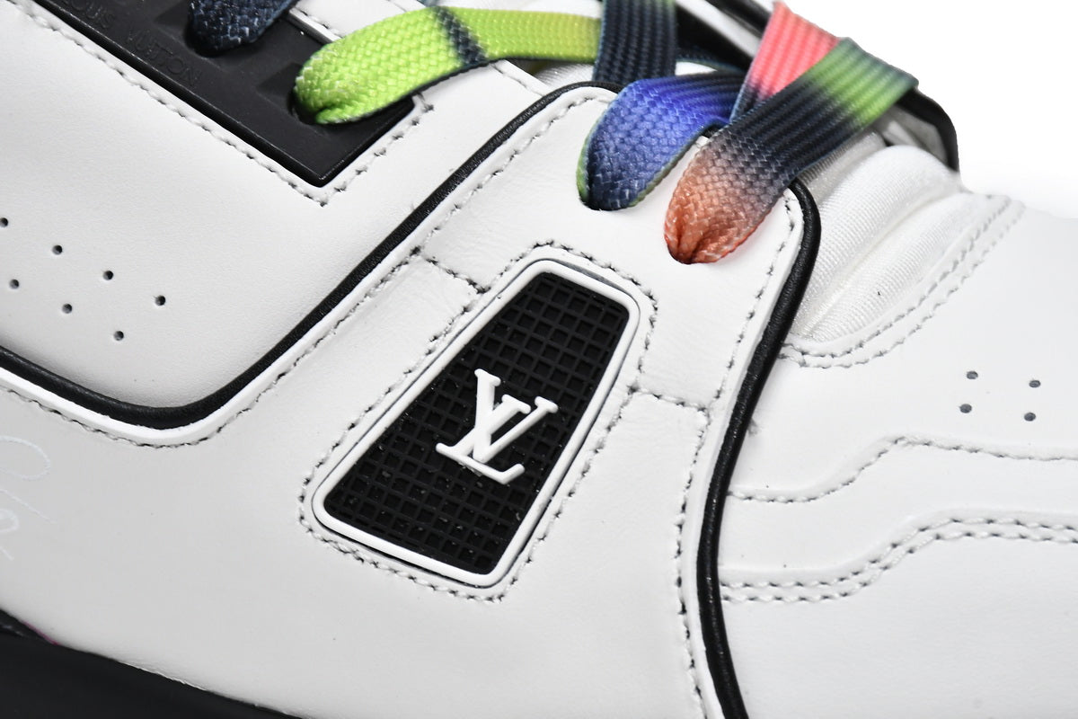 Louis Vuitton Trainer ‘Black and White'