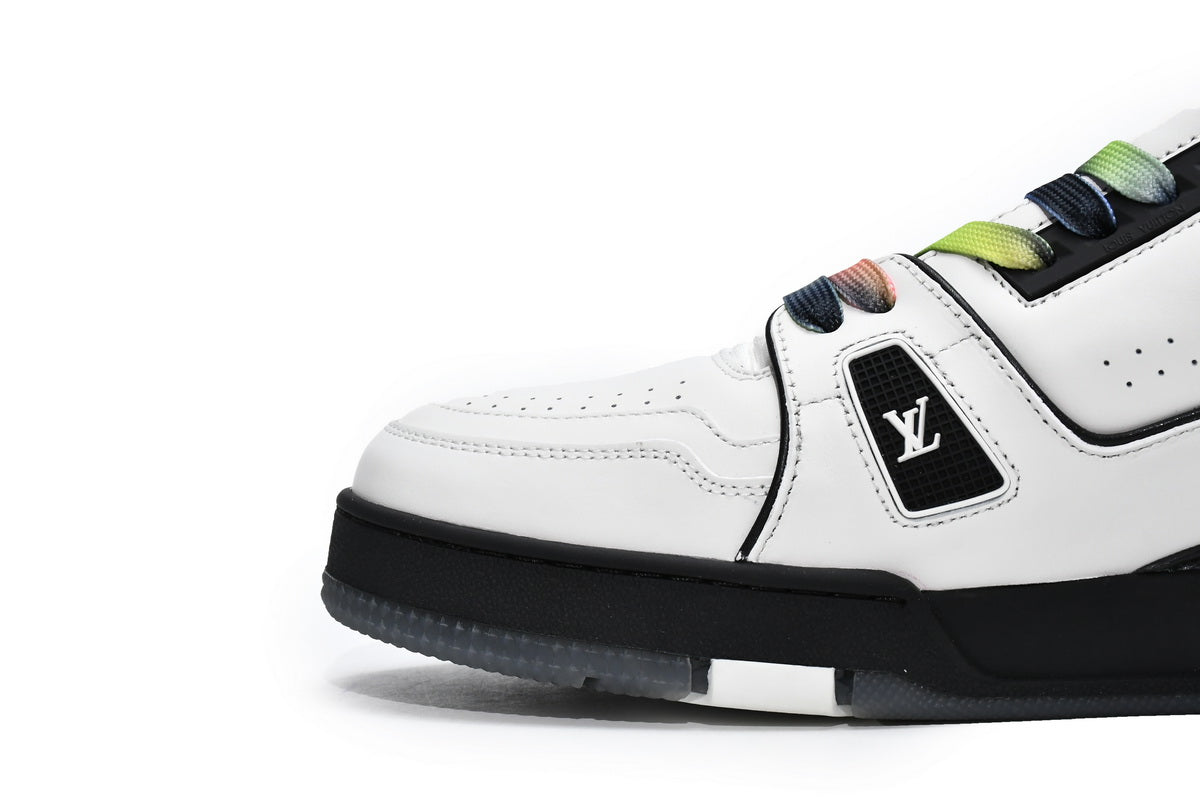 Louis Vuitton Trainer ‘Black and White'