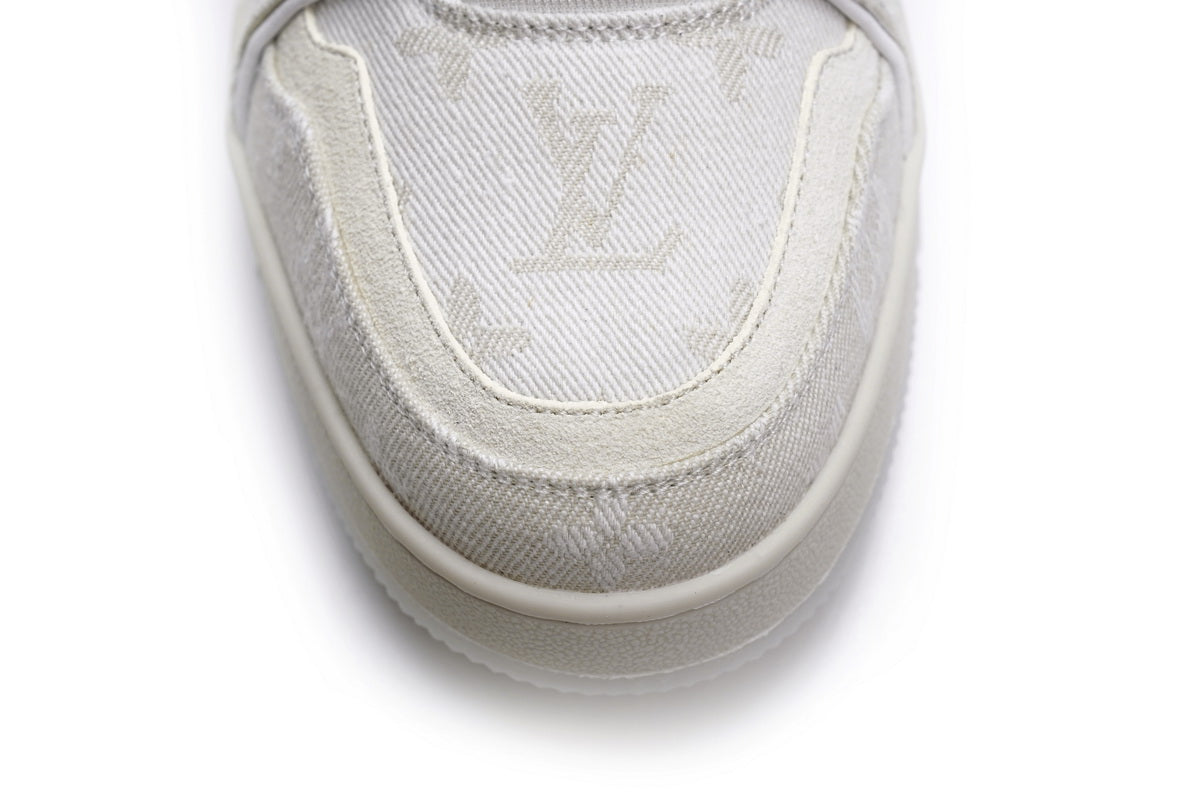 Louis Vuitton Trainer ‘White Denim'