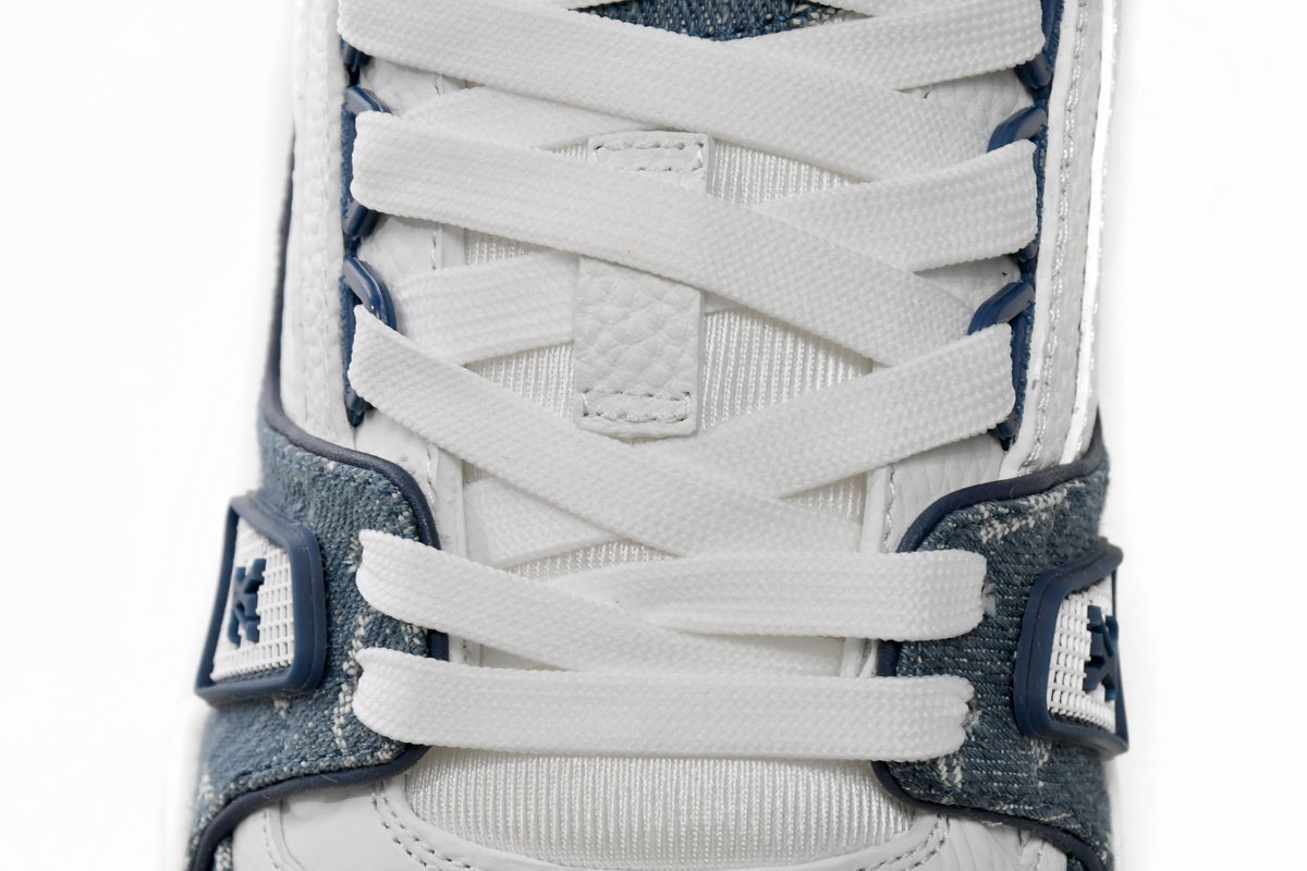 Louis Vuitton Trainer ‘All Blue Embossing'