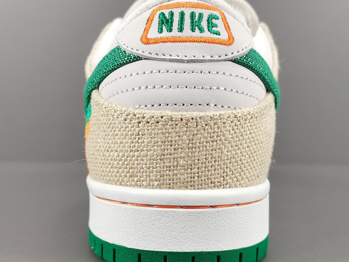 Nike SB Dunk 'Jarritos'