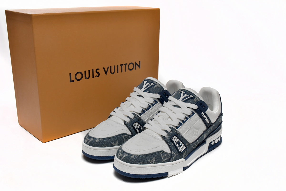 Louis Vuitton Trainer ‘All Blue Embossing'