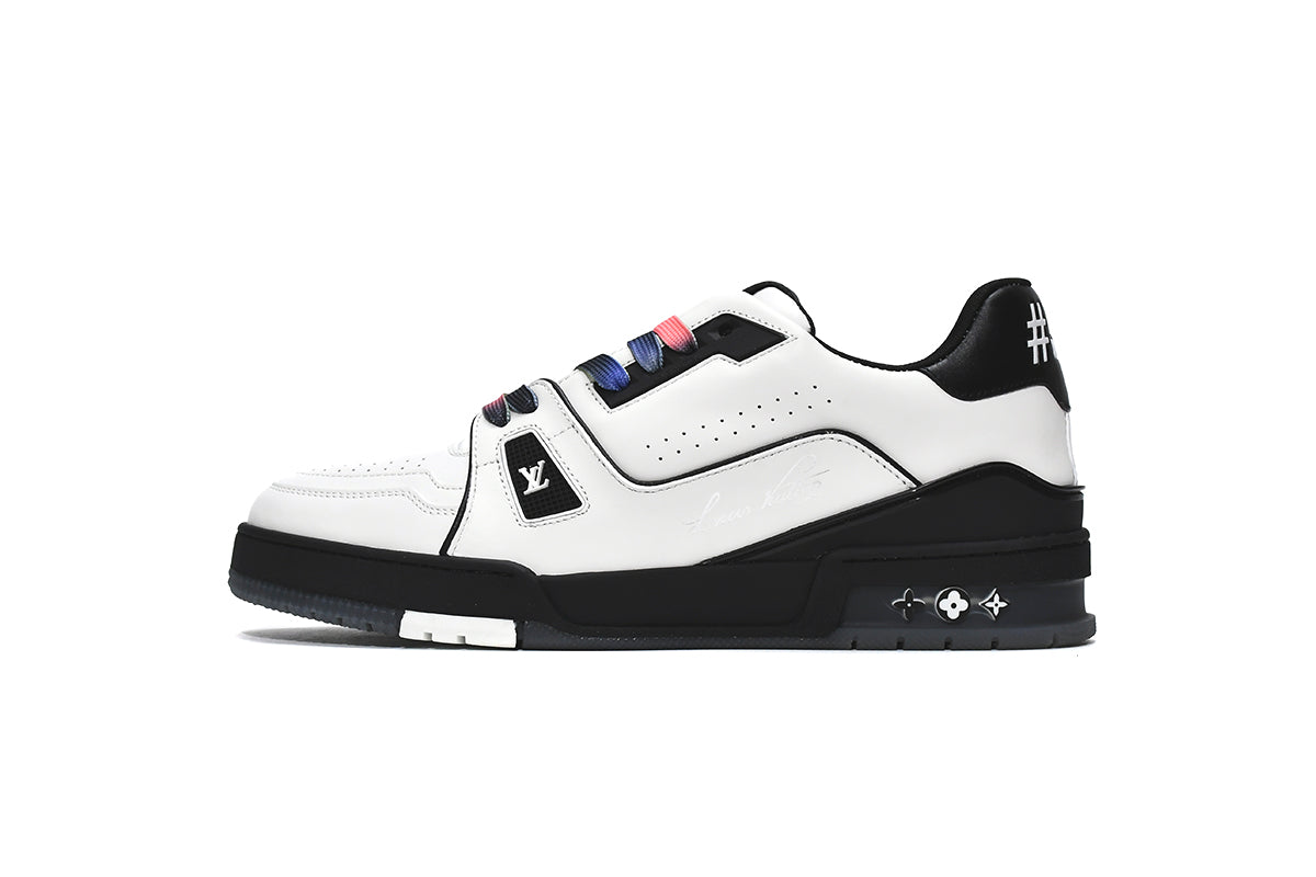 Louis Vuitton Trainer ‘Black and White'