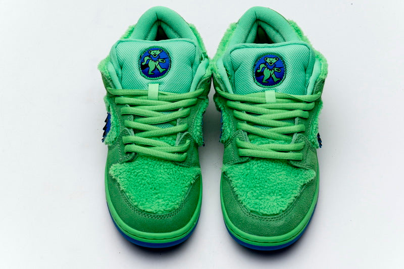 Nike SB Dunk x Grateful Dead 'Green Bear'