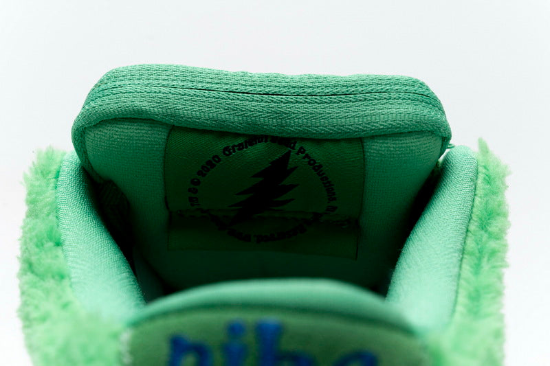 Nike SB Dunk x Grateful Dead 'Green Bear'