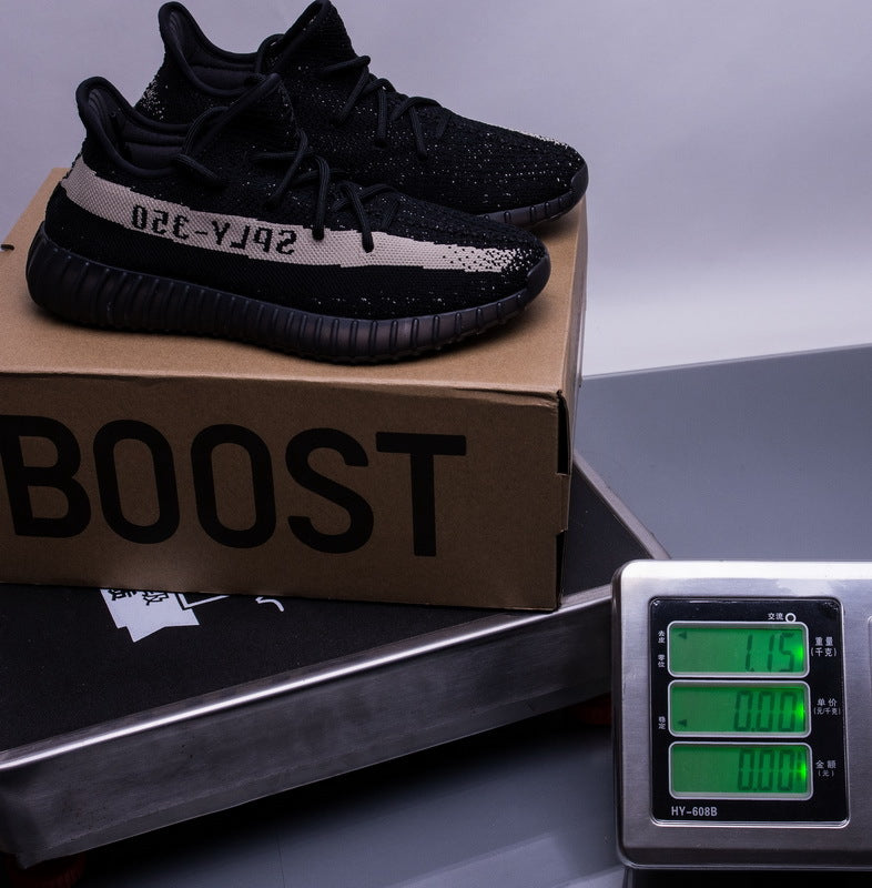 Yeezy oreo sale laces