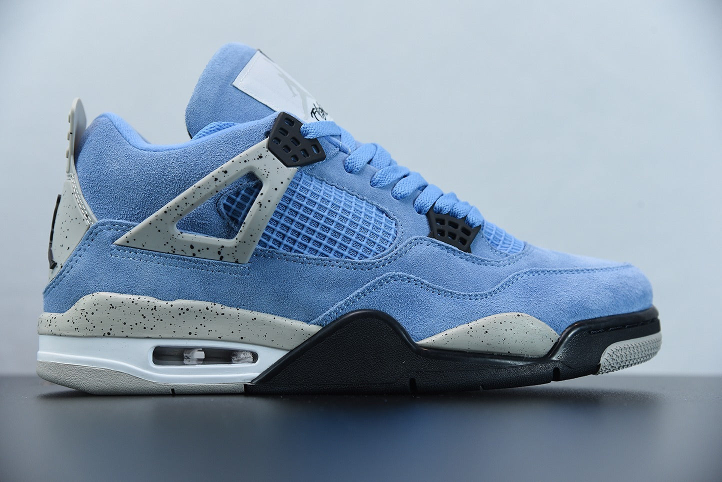 Jordan 4 light on sale blue