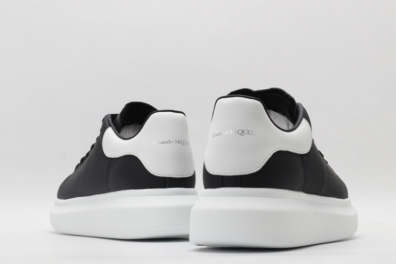 Alexander mcqueen sale black white sole