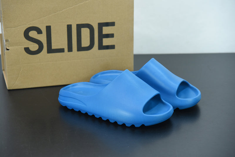 Yeezy Slides 'Azure' – Sole Exotica